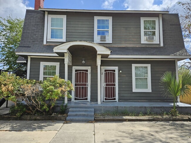 Building Photo - Utilities Included, Studio apartment in the heart of St. Mary's Unit 3