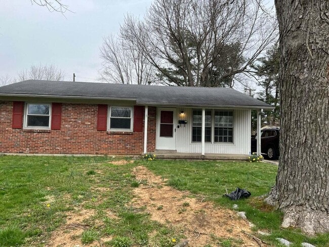 Building Photo - 2391 Allen Dr