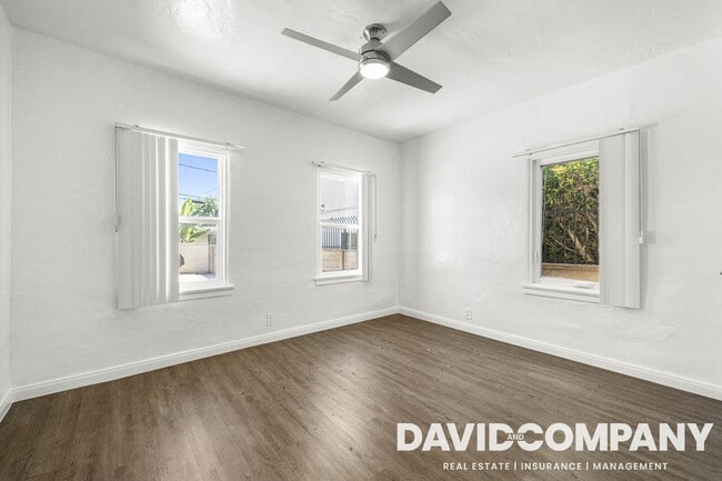 Photo - 2216 S Marvin Ave Unit 2216