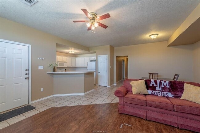 1433 Western Oaks Ct
