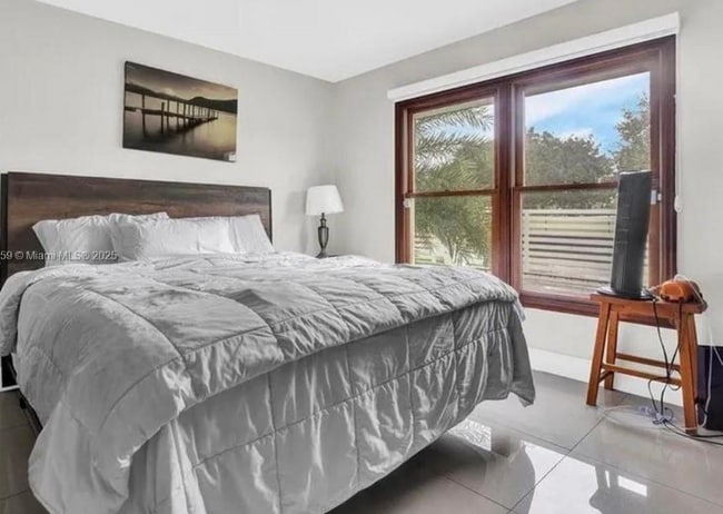 Photo - 19905 SW 135th Ave