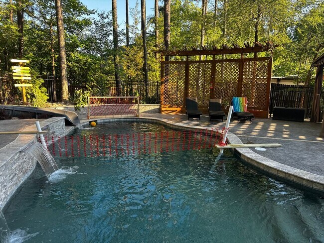 2576 Blue Dog Ct