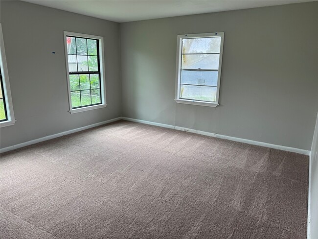 Photo - 411 N Baron St