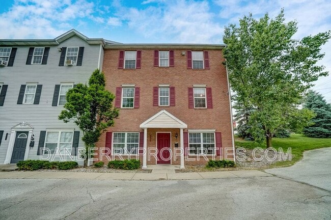 Photo - 1123 N Byrne Rd