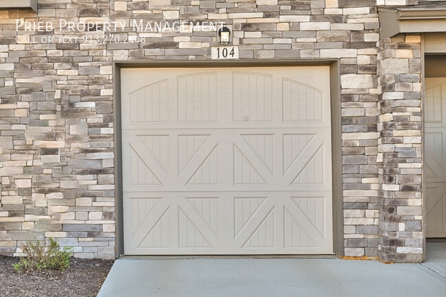 Photo - 12321 S Chelsea St Unidad 104