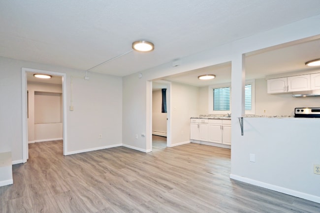 Photo - 1366 Pascal St Unidad A