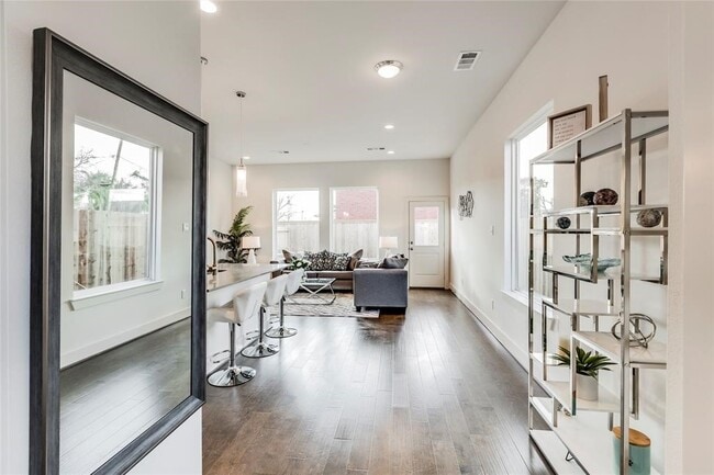 Photo - 4143 Griggs Rd