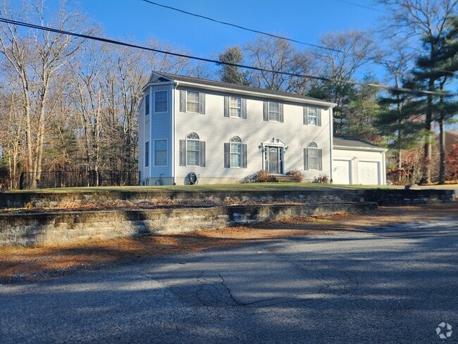 Building Photo - 30 Mary Ann Way Rental