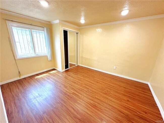 Photo - 3709 W 109th St