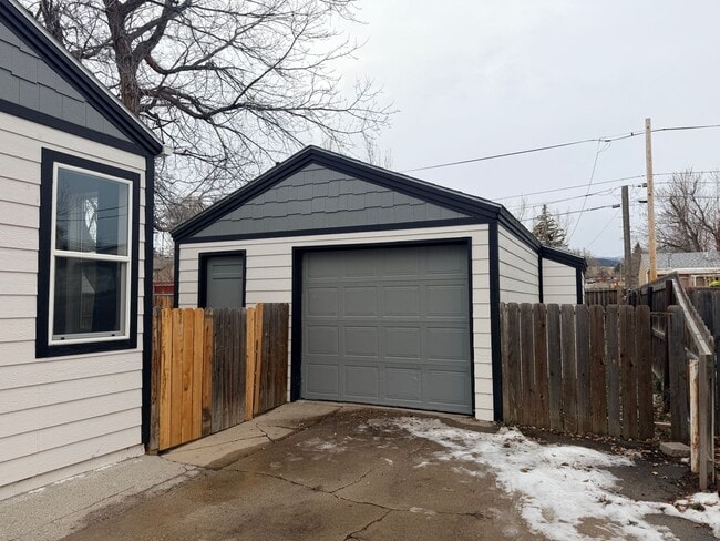 Photo - RENTAL 3 Bed Home w/ Garage Workshop & Fenced Yard