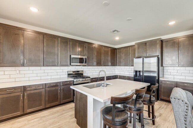 Photo - 17056 W Red Bird Rd