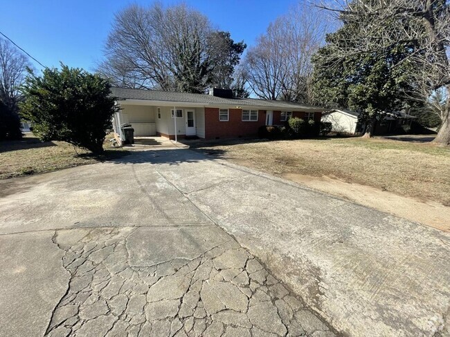 Building Photo - 5405 Falls of Neuse Rd Rental