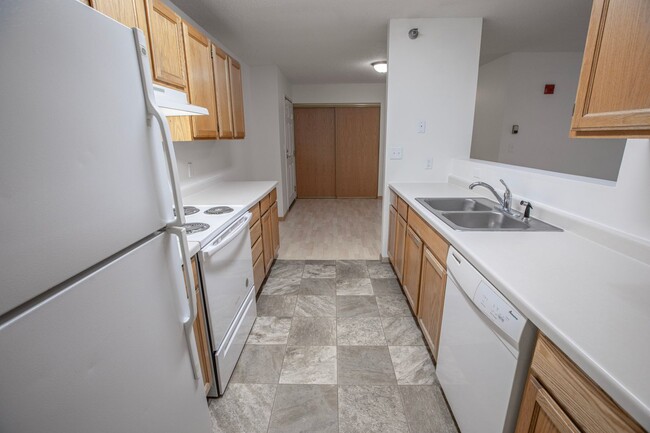 Photo - Maple Trails Apartments