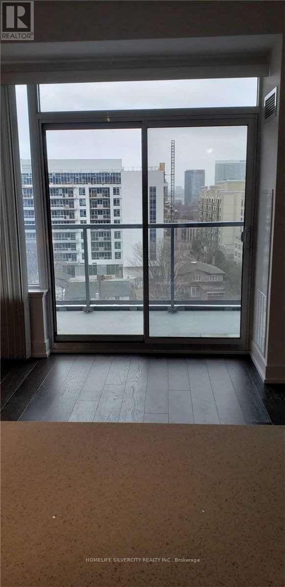 Photo - 7 Kenaston Gardens