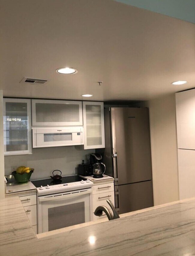 Photo - 1801 N Flagler Dr Unit 811