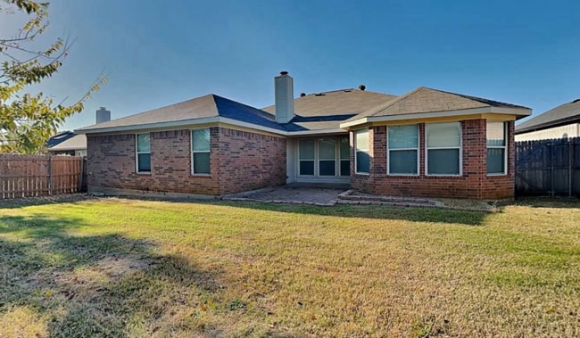 Photo - 344 McMurtry Dr