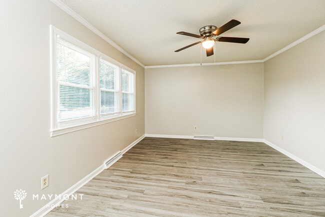 Photo - 626 Wellons Dr