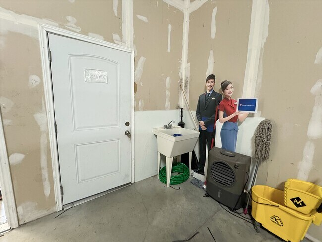 Photo - 12317 Bellaire Blvd Unidad 200