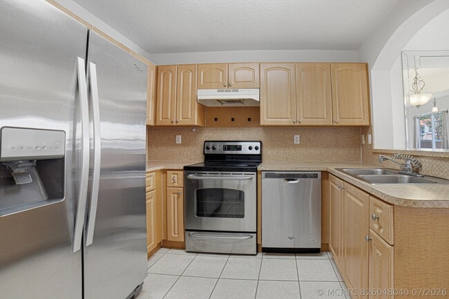 Photo - 765 SW 107th Ave