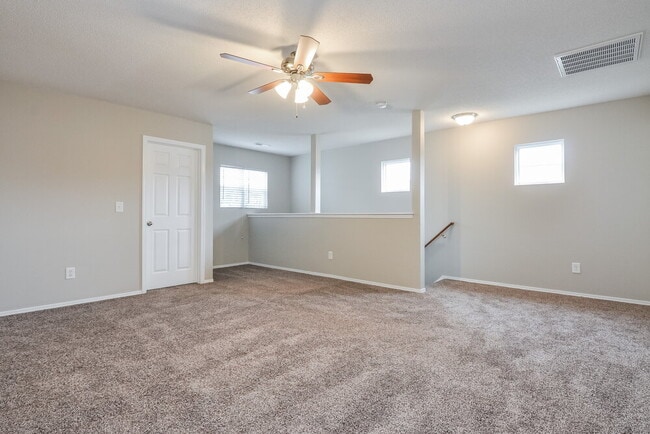 Photo - 1020 Gelfield Rd