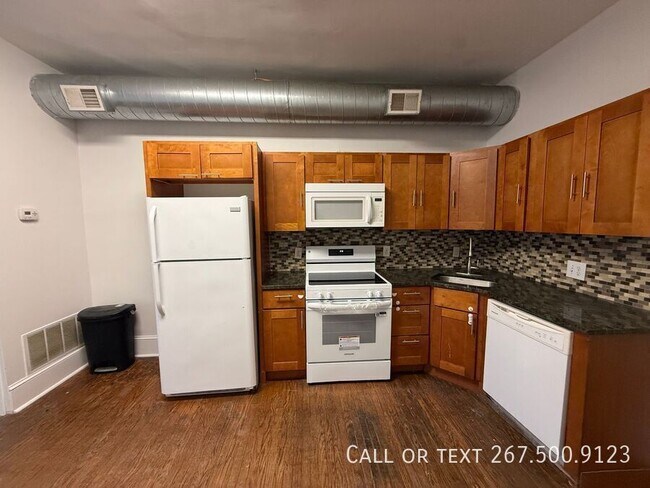 Photo - 211 S 45th St Unit 2