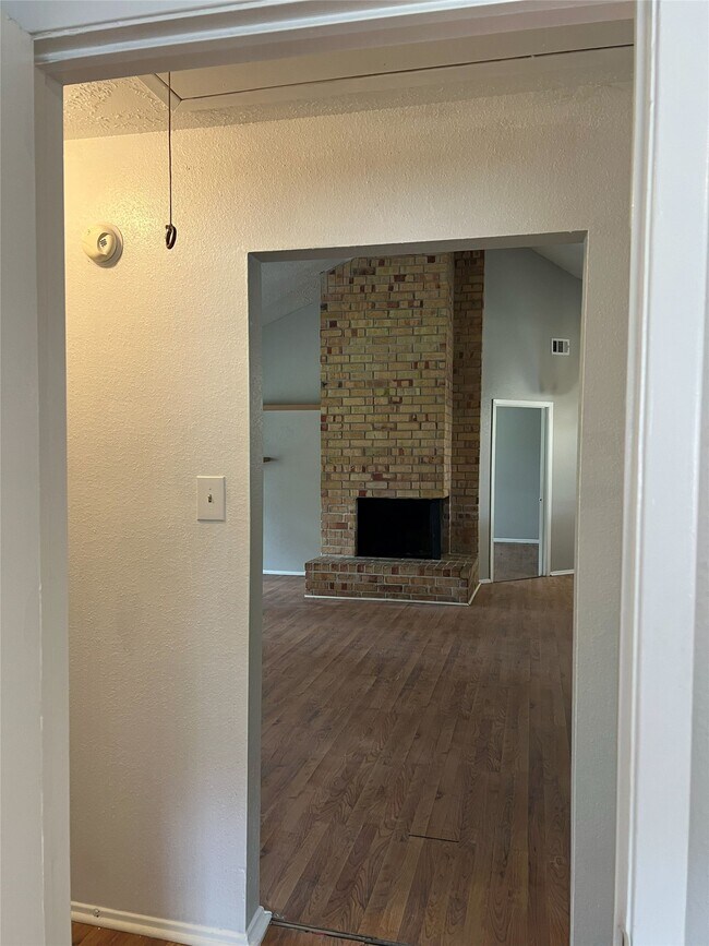Photo - 6507 Bridgegate Dr