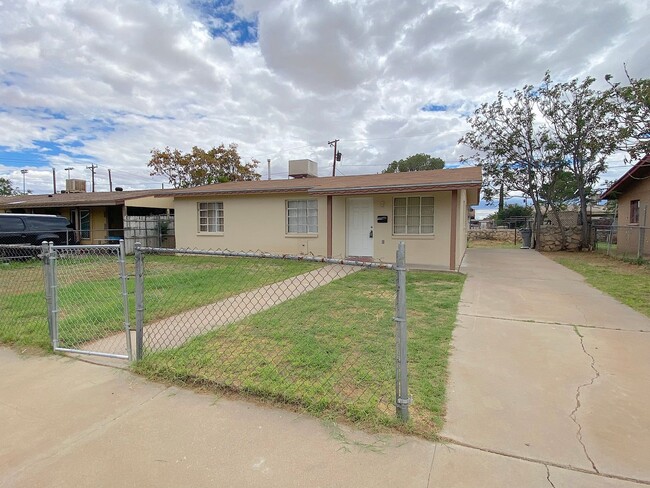 Northeast El Paso 3 bed - Northeast El Paso 3 bed Casa