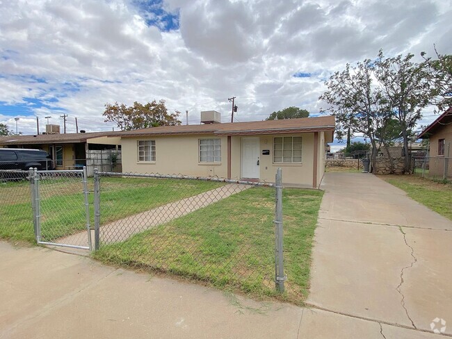 Building Photo - Northeast El Paso 3 bed Rental