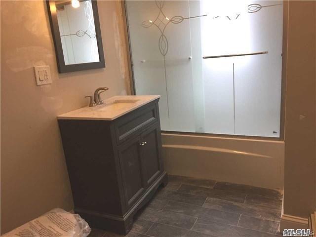 Photo - 26 W Pine St