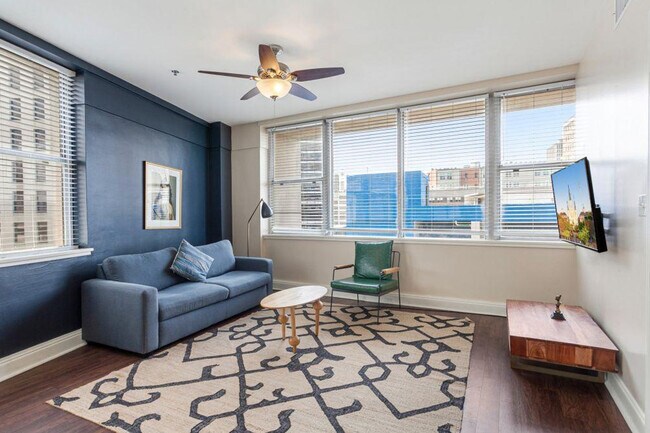 Building Photo - 925 Common St Unit ID1266931P