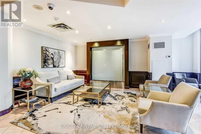 Photo - 7825 Bayview Ave Unit 606