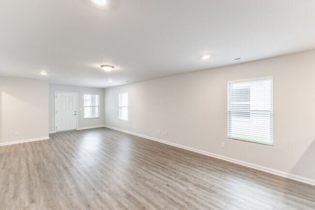 Photo - Coming soon-6 or 12 month lease is available