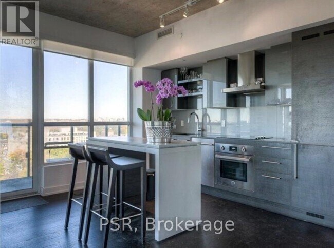 Photo - 1030 King St W Unité 1203