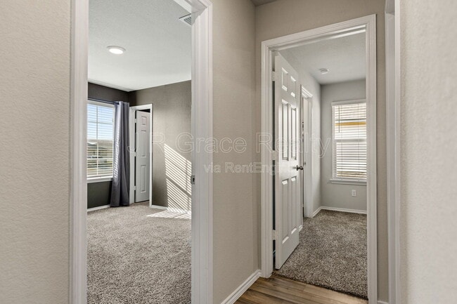 Building Photo - 6905 Guadalupe Rd