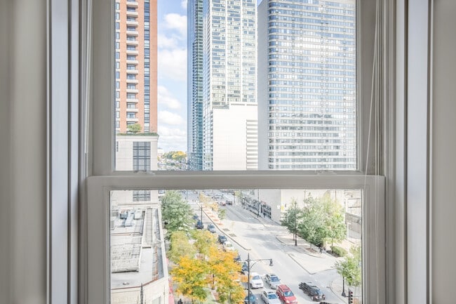 Photo - 30 E Roosevelt Rd Unit FL8-ID802