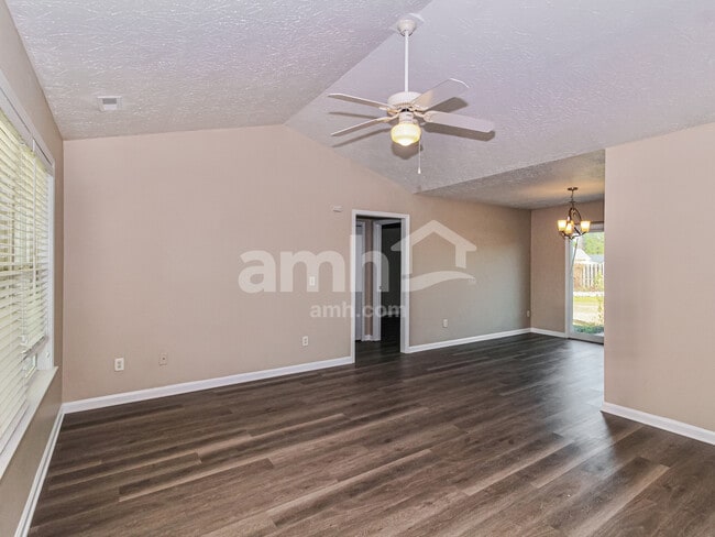 Photo - 9488 Huckabee Dr NE