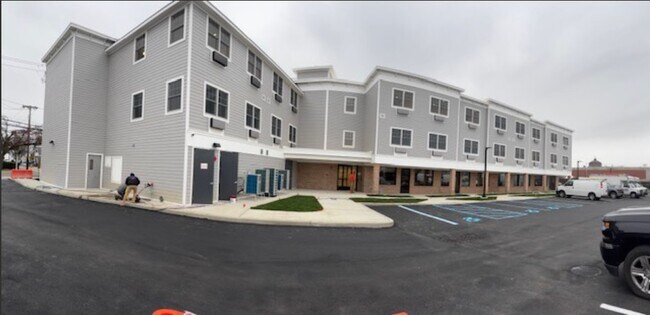 Photo - 180 Deer Park Ave