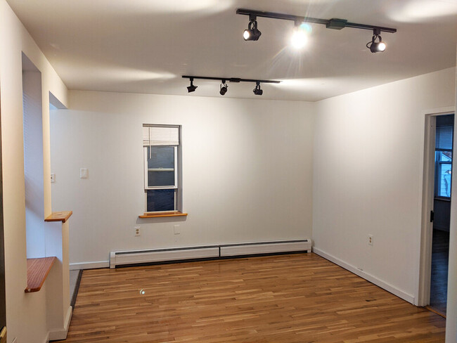 Building Photo - 24-26 Academy Street Rental