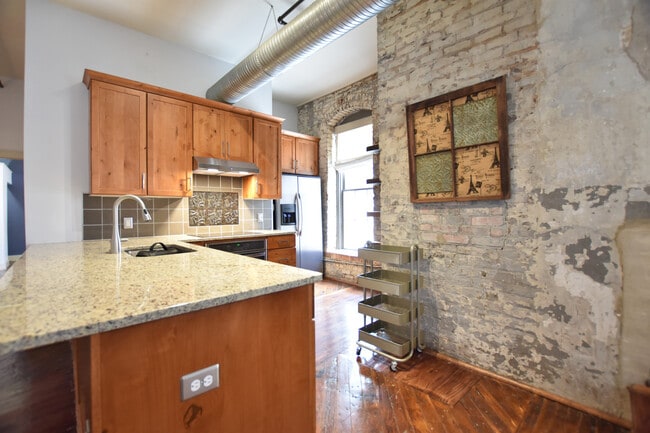 Photo - Stunning  2 Bedroom Loft @ Piedmont Leaf Lofts in Innovation Quarter!