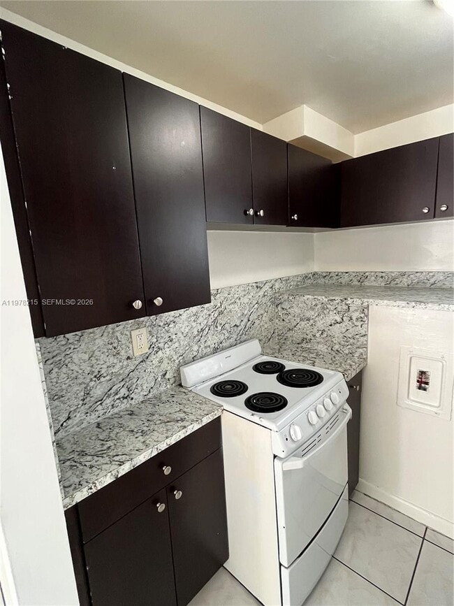 Photo - 960 Biarritz Dr Unit 14