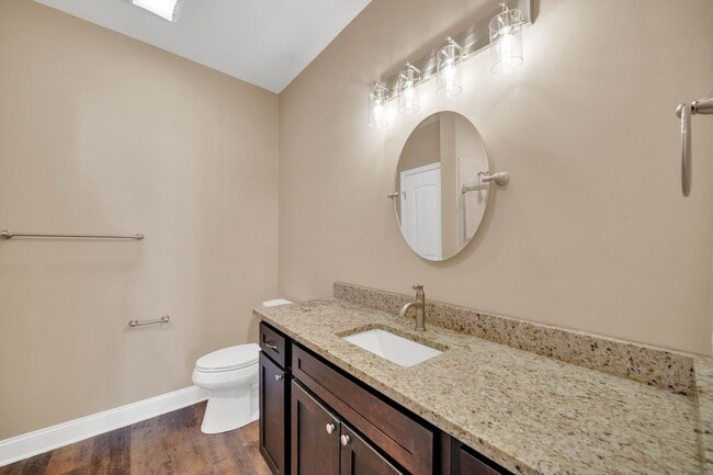 Unidad G – 2 dormitorios / 1 baño – 883 pies cuadrados. - Bridwell on Broad