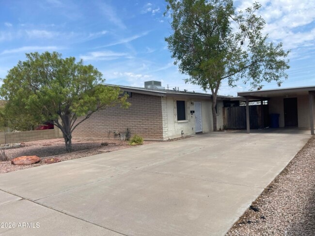Photo - 1238 W Malibu Dr