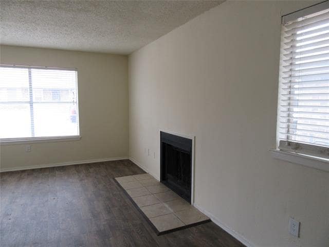 Photo - 1614 Windsong Ln