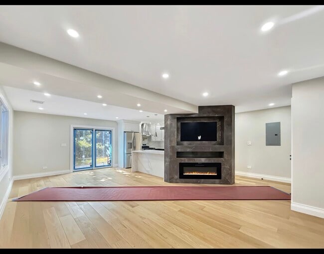 Building Photo - 259 Kneeland Ave