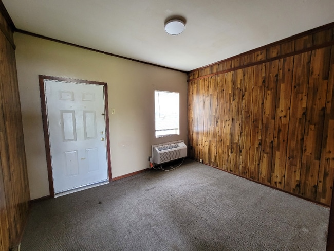 Photo - 1105 Odeon St