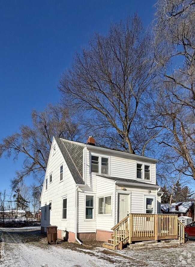 Building Photo - 312 S Rosemary St Unit .5 Rental