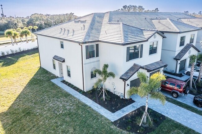 Photo - 15032 Lyla Ter