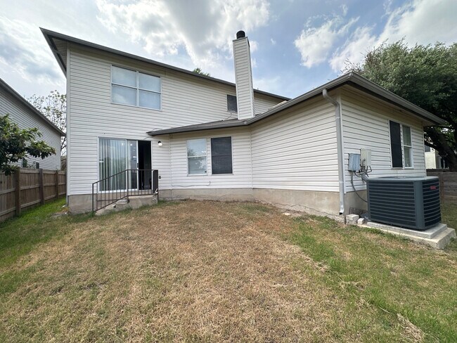 Room in House on Heyerdahl Dr