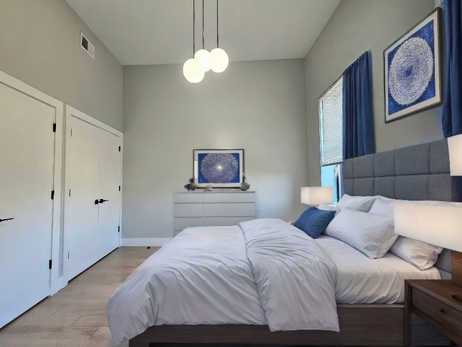 Photo - 179 Van Buren St Unidad 3C