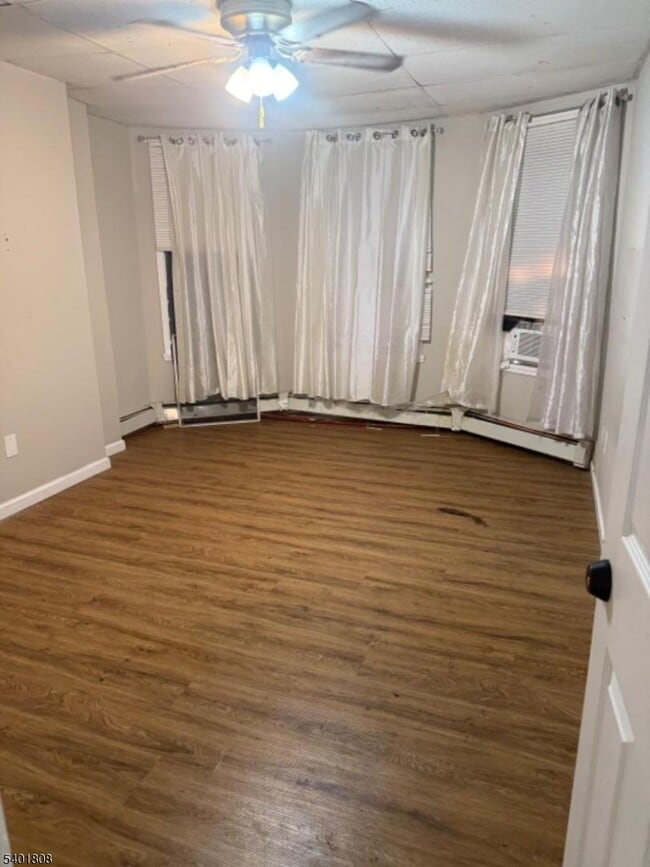 Photo - 85 Holsman St